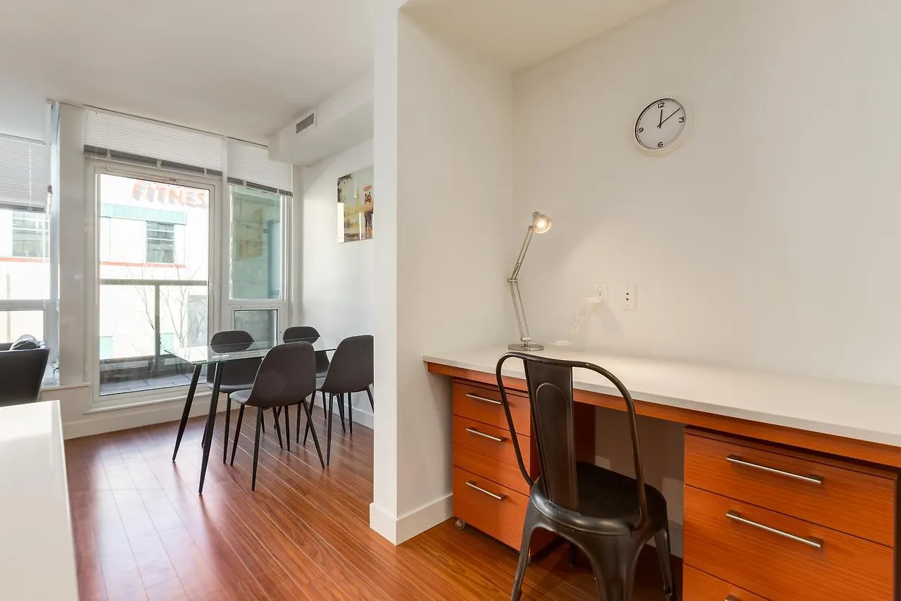 Westmount Apartments By Corporate Stays Κάλγκαρι